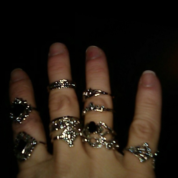 Sz 3-8 silvertone rings stackable and Bohemian-ind - Picture 7 of 8